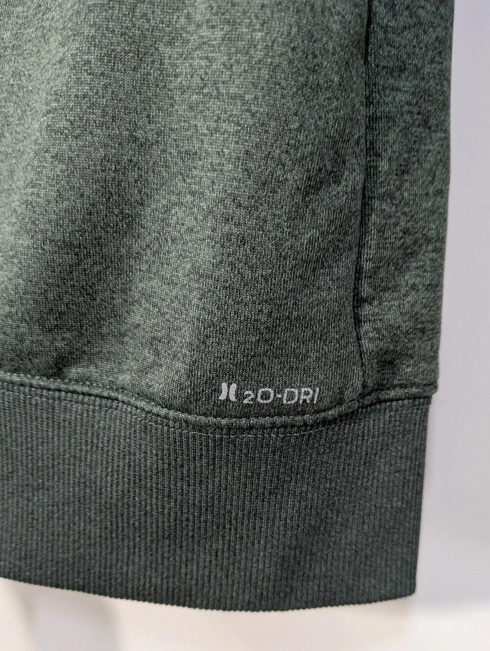 Hurley Logo H2O-Dri Hoodie - Green Black Solar - Size XL 18/20 Boys